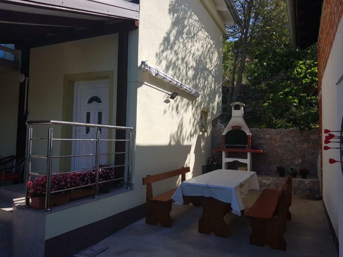 Holiday Home Rudelic Lukovo Šugarje Exterior foto